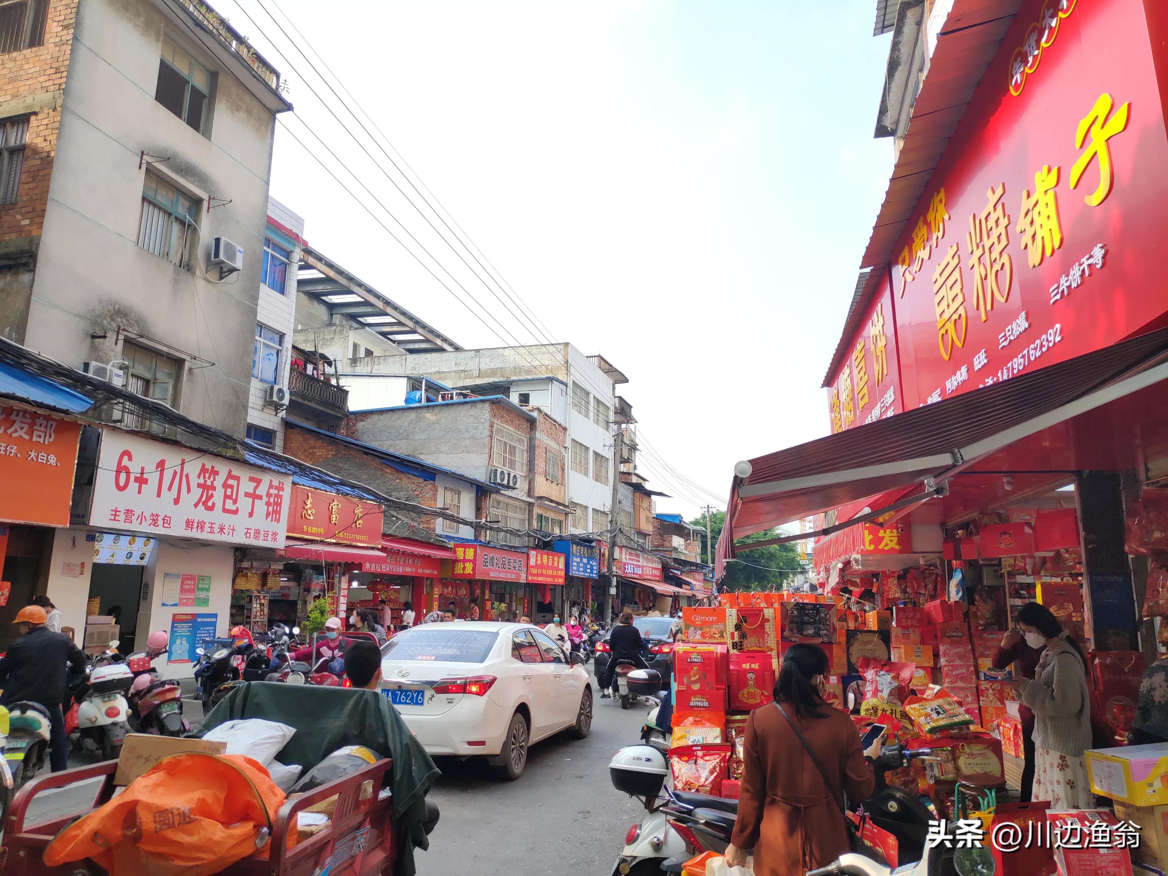 过年商品批发最火热的地方——南宁交易场，年味十足