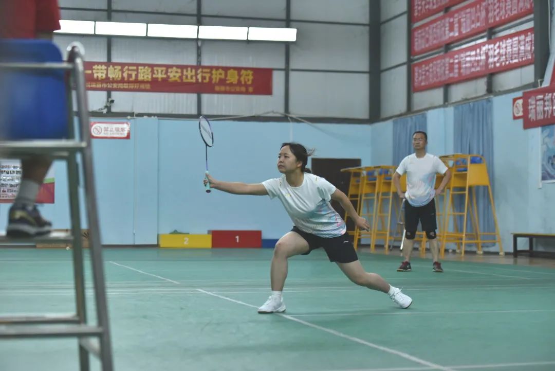 瑞丽边检国门,瑞丽口岸人员出入境通关流程指引