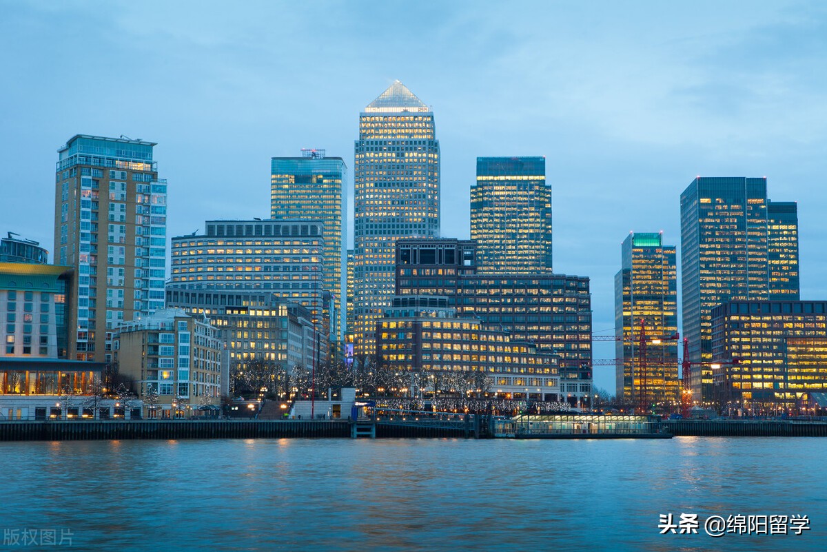 英国留学登机行李,英国留学行李超重怎么处理