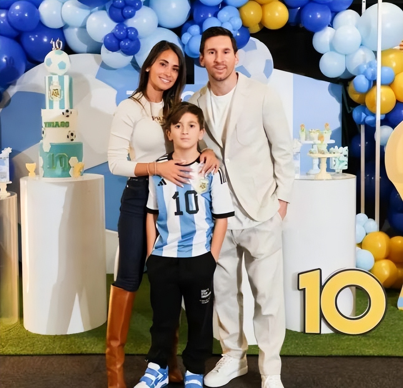 梅西有多像他的儿子,有种基因叫复制粘贴