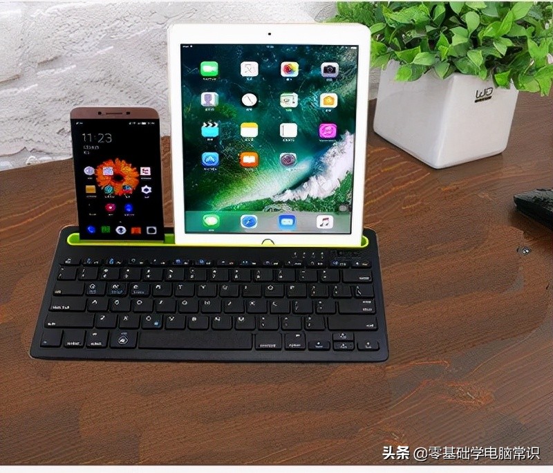 平板电脑键盘打不开,键盘灯亮但是打不出字怎么回事