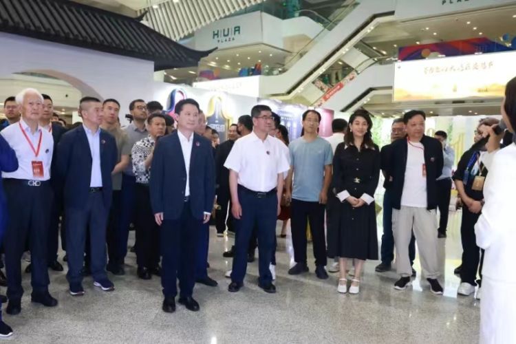 茅台晟藏老酒专卖店,茅台开拓国际市场