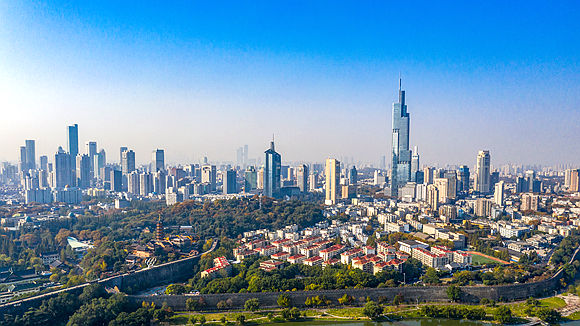 城建发展前三季度盈利5.98亿,城建上半年净利