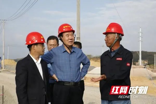 观潮的螃蟹,观潮的螃蟹是谁