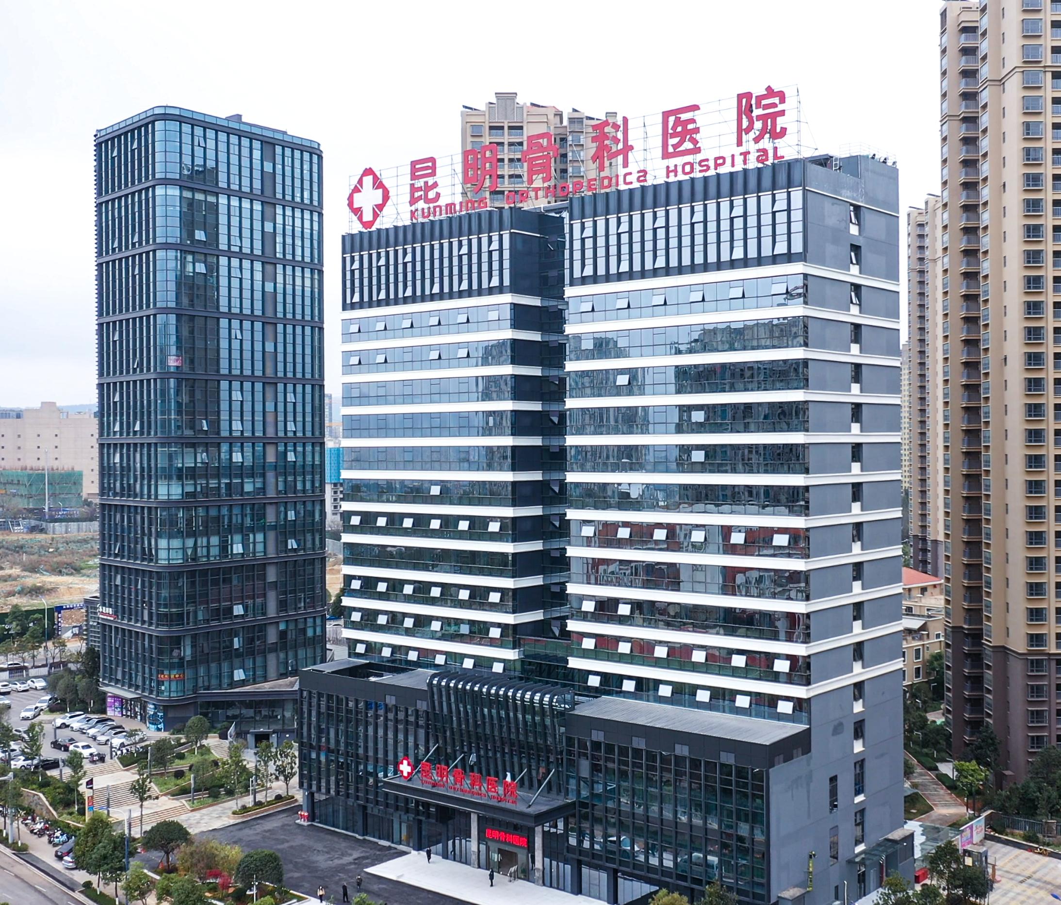 不忘初心坚持以人民为中心,不忘初心坚持为人民服务