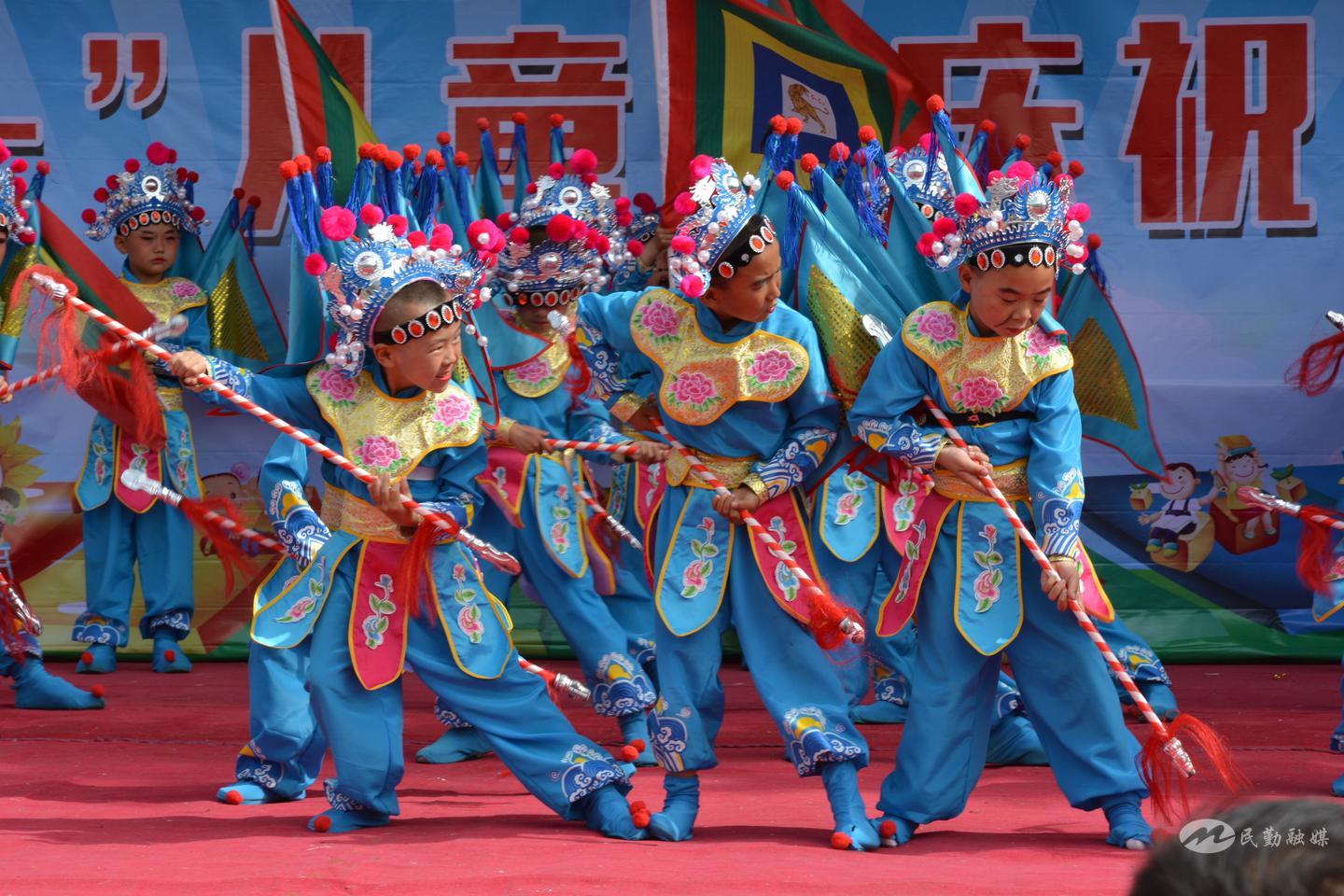 农村小学党建品牌建设工作思路,小学学校特色党建工作
