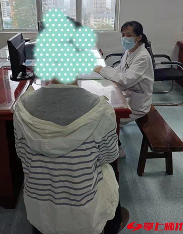 管控“嫩粉”，宜堵更宜疏——关于未成年人沉迷于手机（游戏）的调查报告