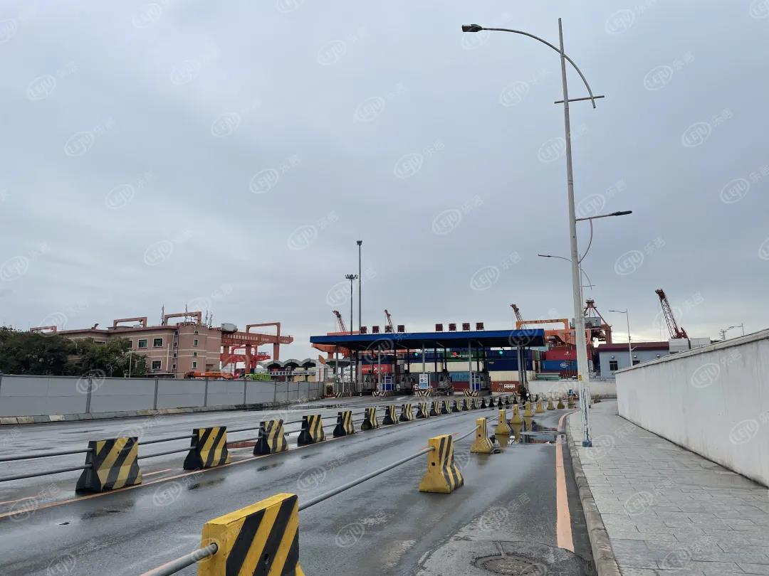 硬伤明显却能卖5万/㎡,它凭什么?