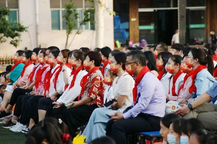 五秩芳华守初心自强不息铸辉煌｜德州五中举办2022年庆“六一”篝火晚会暨50周年校庆文艺演出