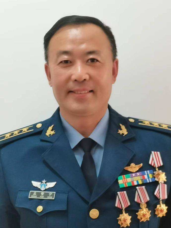 青岛西海岸新区最美退役军人,青岛市最美退役军人马怀龙