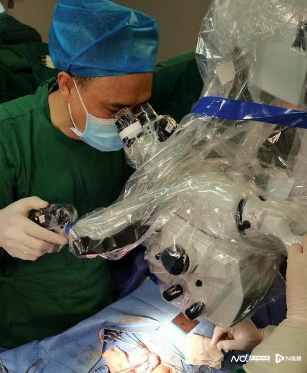 先天性的无精症能取出精子来吗,睾丸病变先天性无精症能生育吗