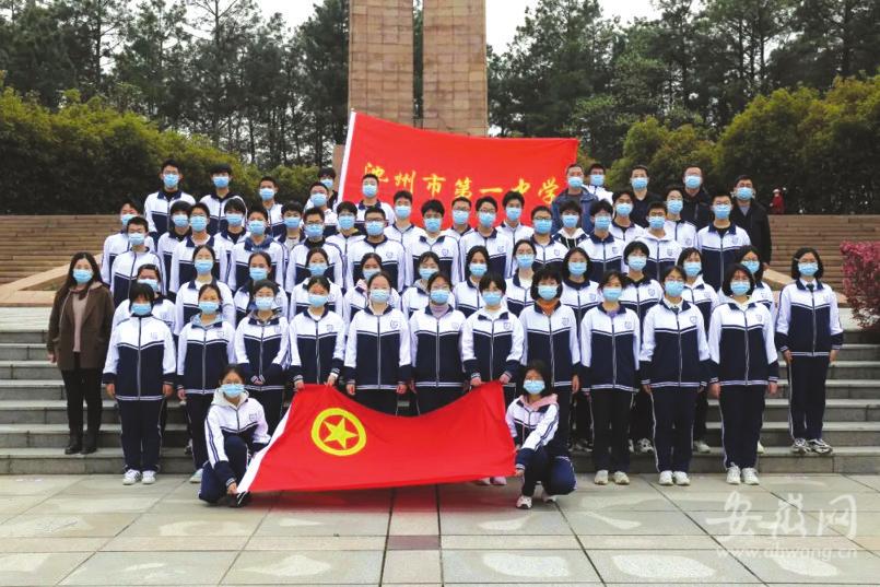 鱼水情深润校园池州一中再输送多名学子进军校