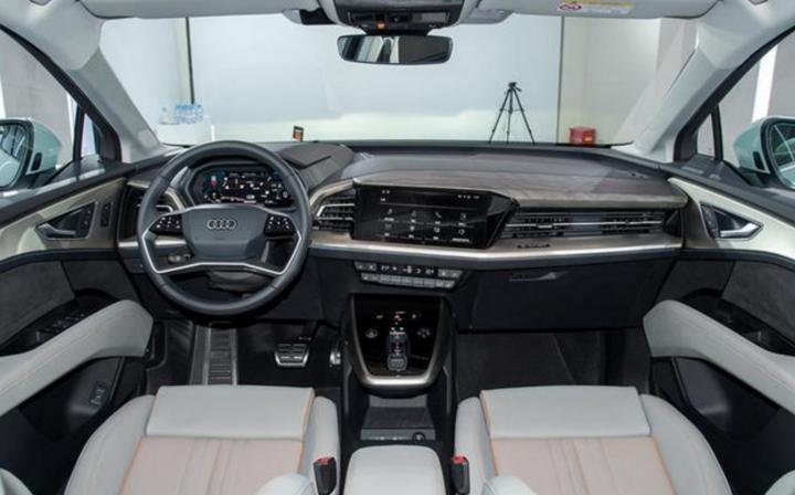奥迪q5e-tron2023款购车推荐,上汽奥迪q5e-tron正式亮相