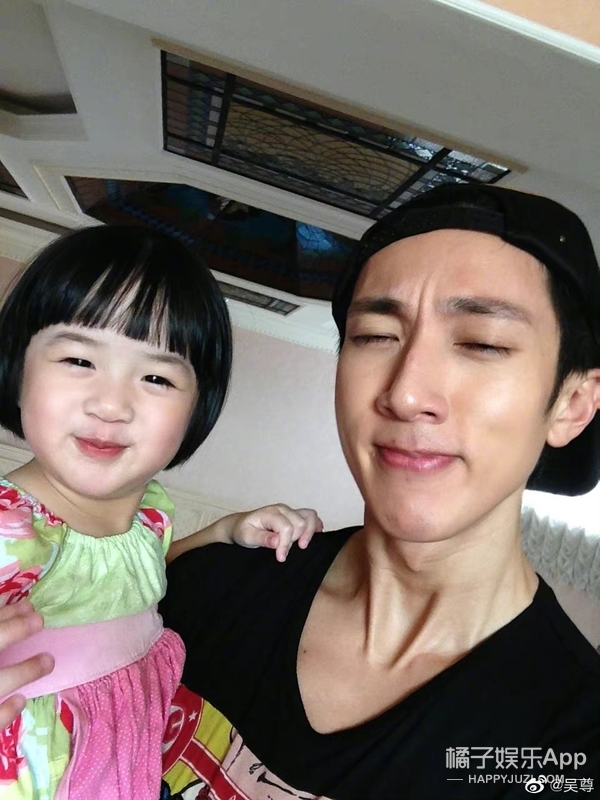 吴尊女儿neinei11岁近照,吴尊女儿neinei小时候爸爸去哪儿
