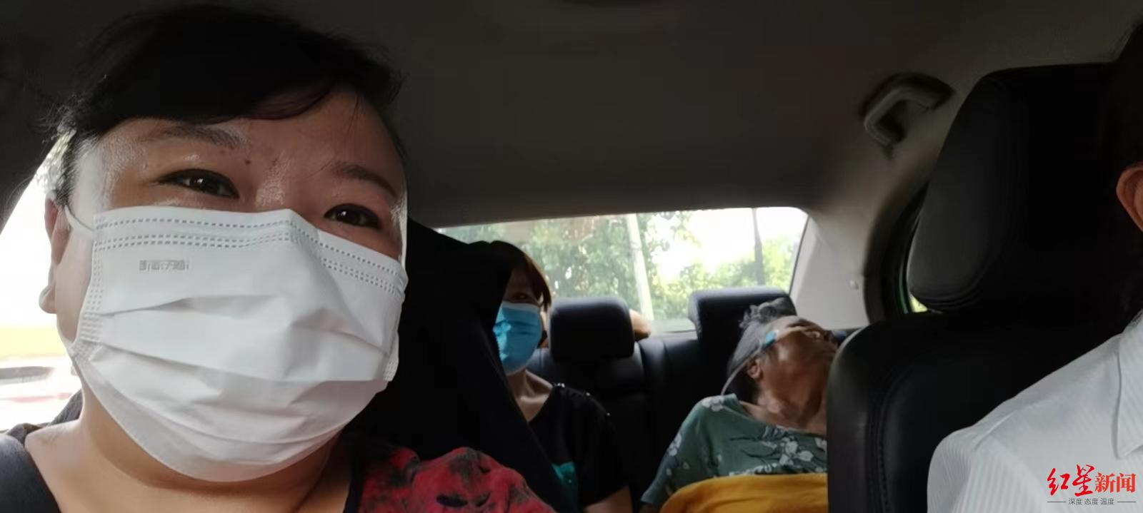 文明新风尚|送“的”上门!成都雷锋车队解决脑梗病人8年出行难题