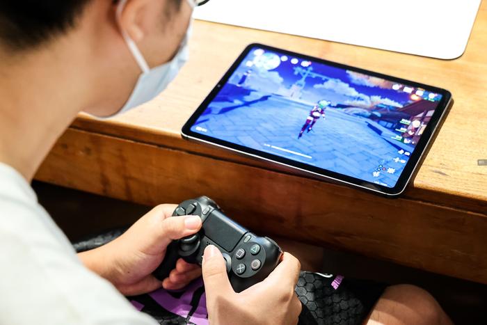 什么让我们在移动端更顺滑地玩游戏？