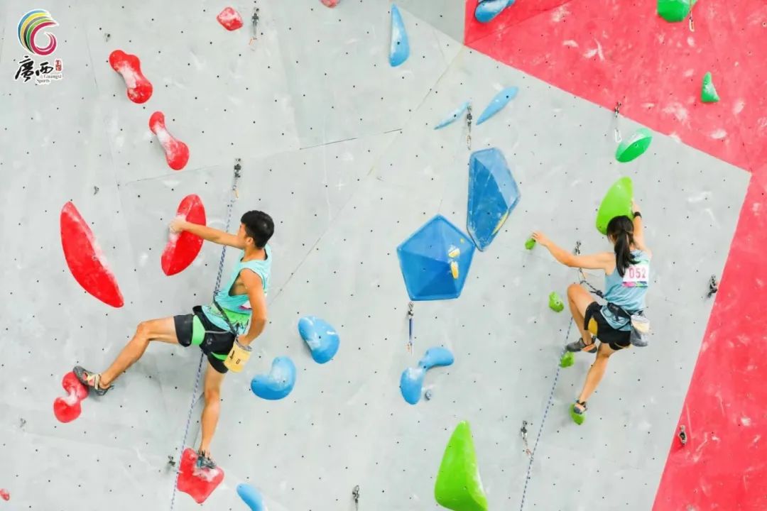 广西马山攀岩比赛直播回放,马山县古零镇初级中学攀岩比赛