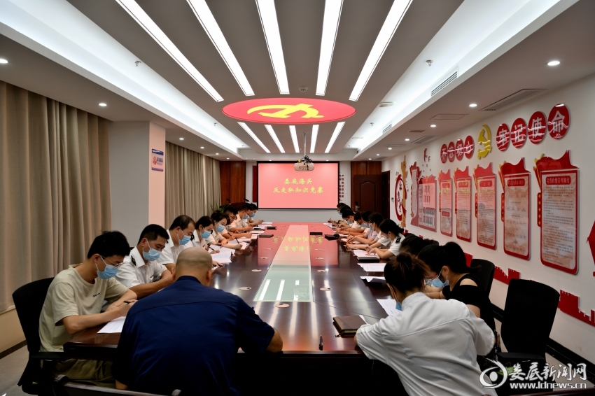 社区严打整治行动系列简报,全力开展打击非访活动