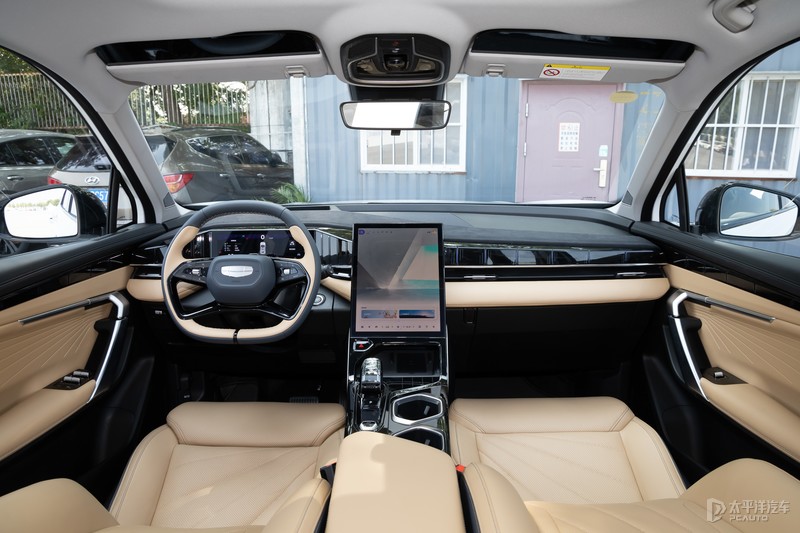 吉利博越l混动版沉浸式体验,吉利博越l2022款豪华版车身尺寸