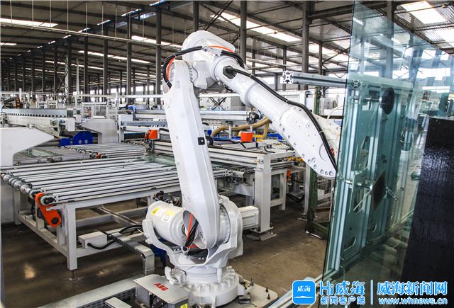 来自第一线的奋斗报告丨明池玻璃：细分领域市场“销冠”这样炼成