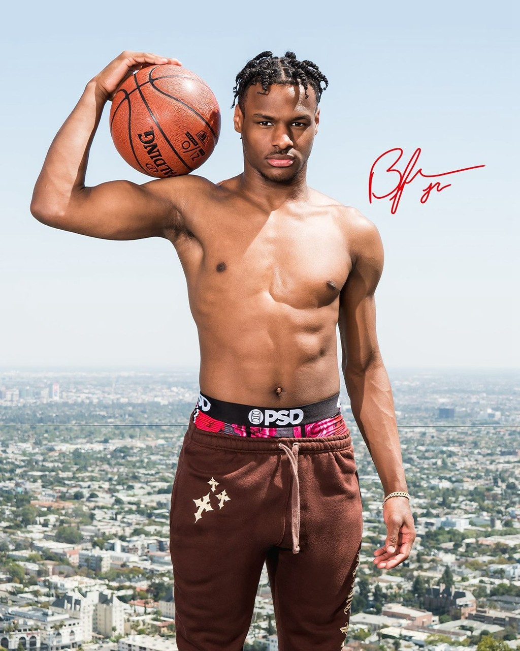 詹姆斯儿子布朗尼被签约,布朗尼签约nike图片