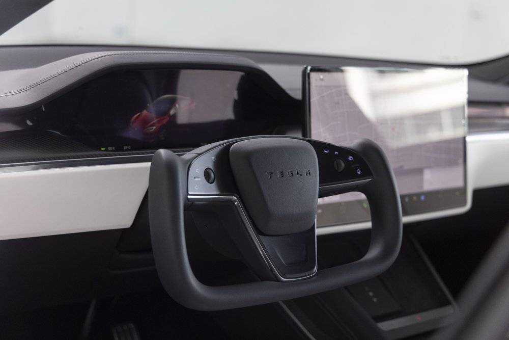 特斯拉新款百万豪车,特斯拉百万超跑