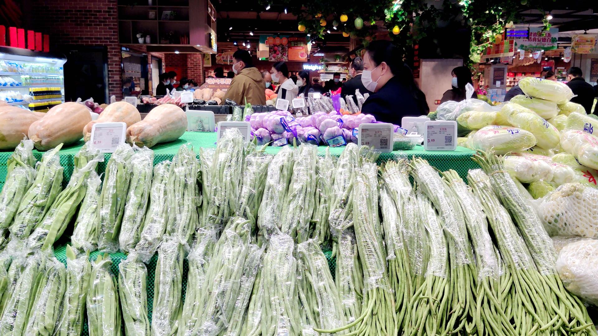 天衢新区各大商超严格做好防疫措施：价稳量足有秩序“烟火气”逐渐回归