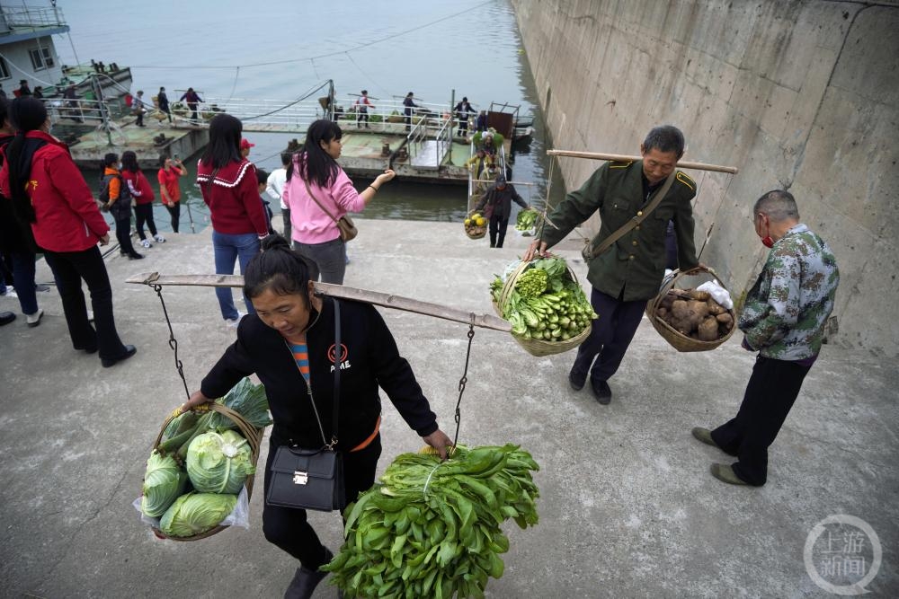 重庆忠县水上公交船,重庆忠县水上公交