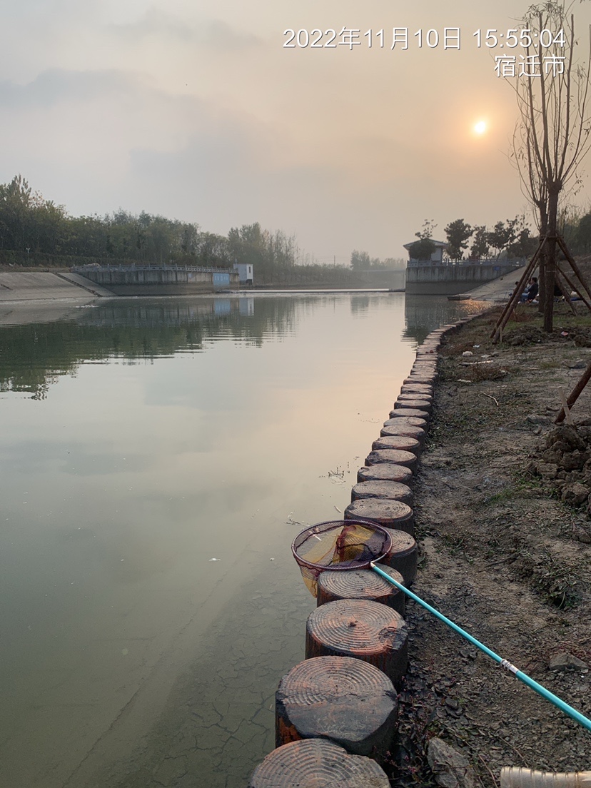 结交天下钓友分享钓鱼人生,跟朋友一起钓鱼技巧
