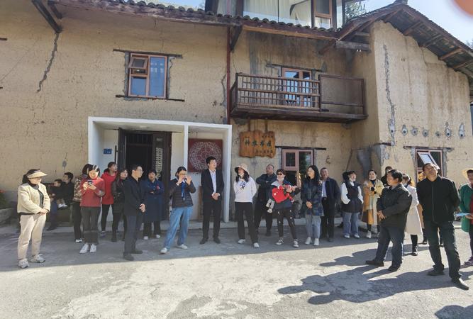 苦练内功提升服务能力,神农架旅游服务