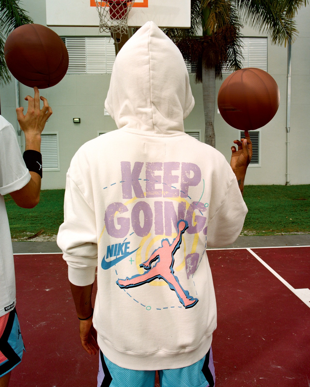 发售倒计时！DJKhaledxAJ5配套服饰曝光