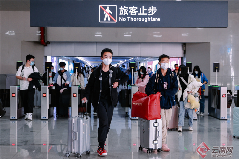 昆明站不带身份证可以扫码进站吗,昆明火车站可以刷二维码进站吗