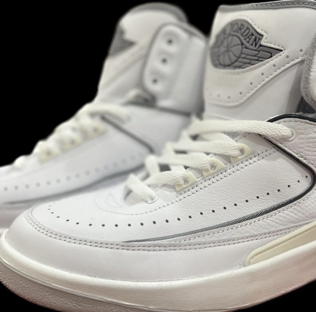 ajgs黑白灰实战鞋和白水泥区别,水泥灰aj13