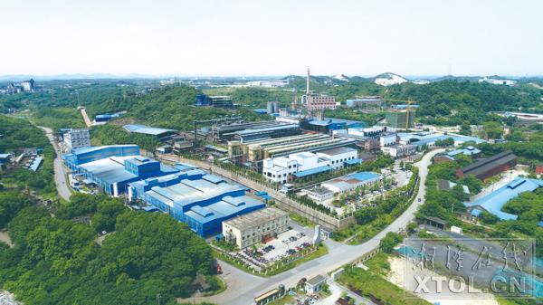 向*会两**报告丨雨湖高新区：凝心聚力担使命踔厉奋发向未来