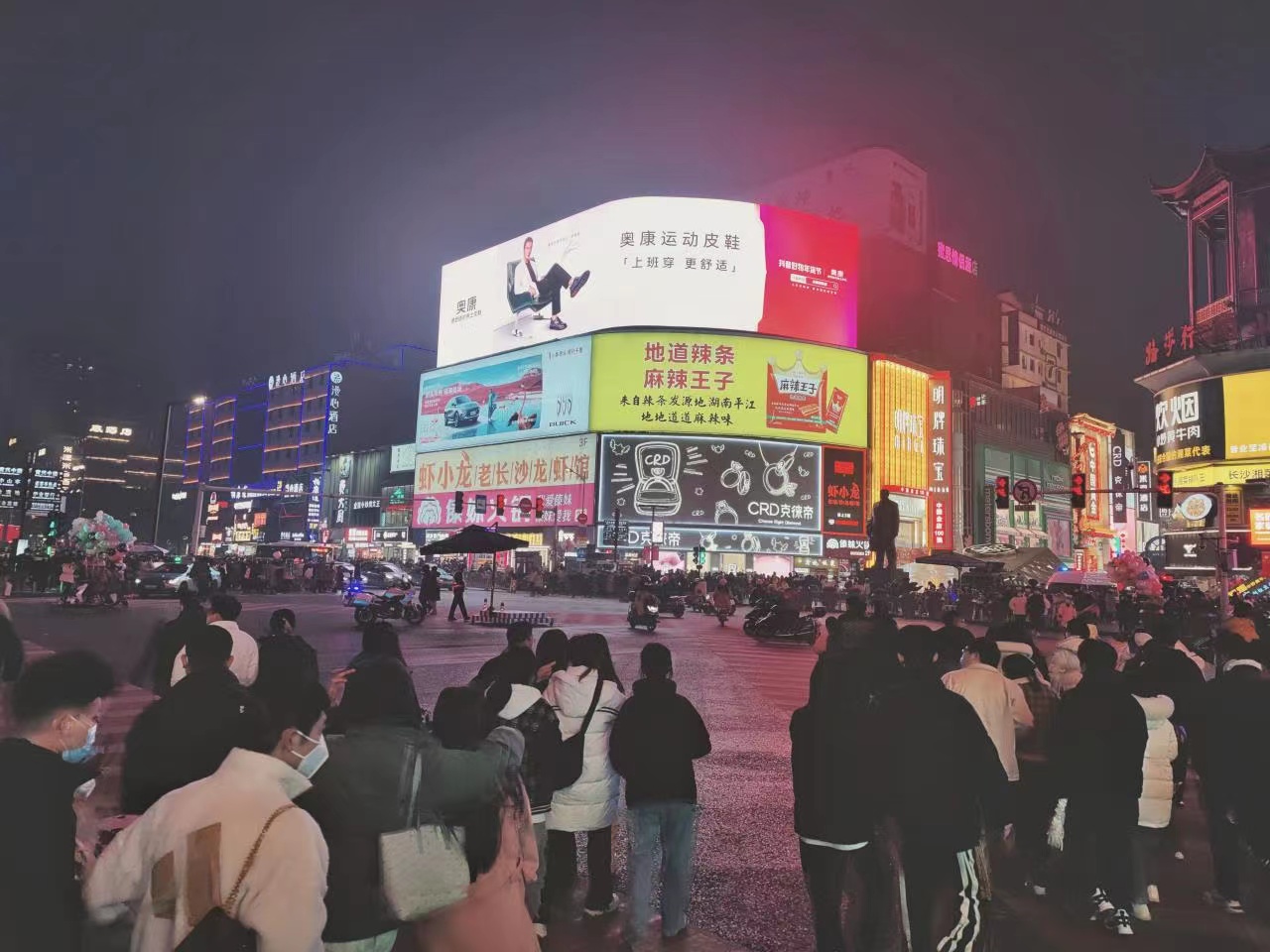 长沙烟火气,长沙街道巷弄烟火气渐浓