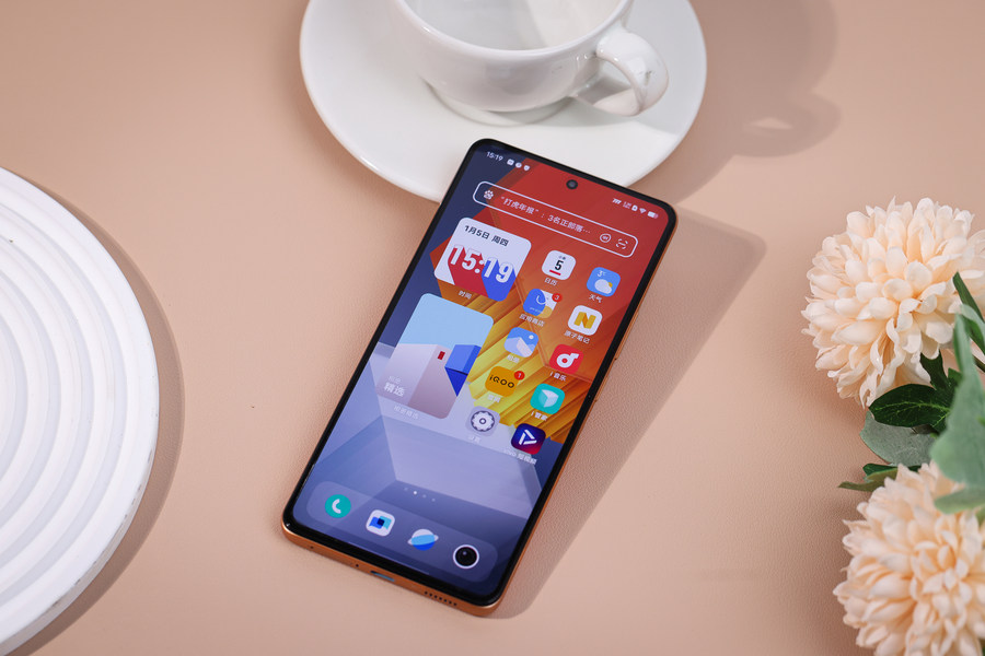 vivo和华为最新款手机性能,vivos12和华为mate30哪个性能好