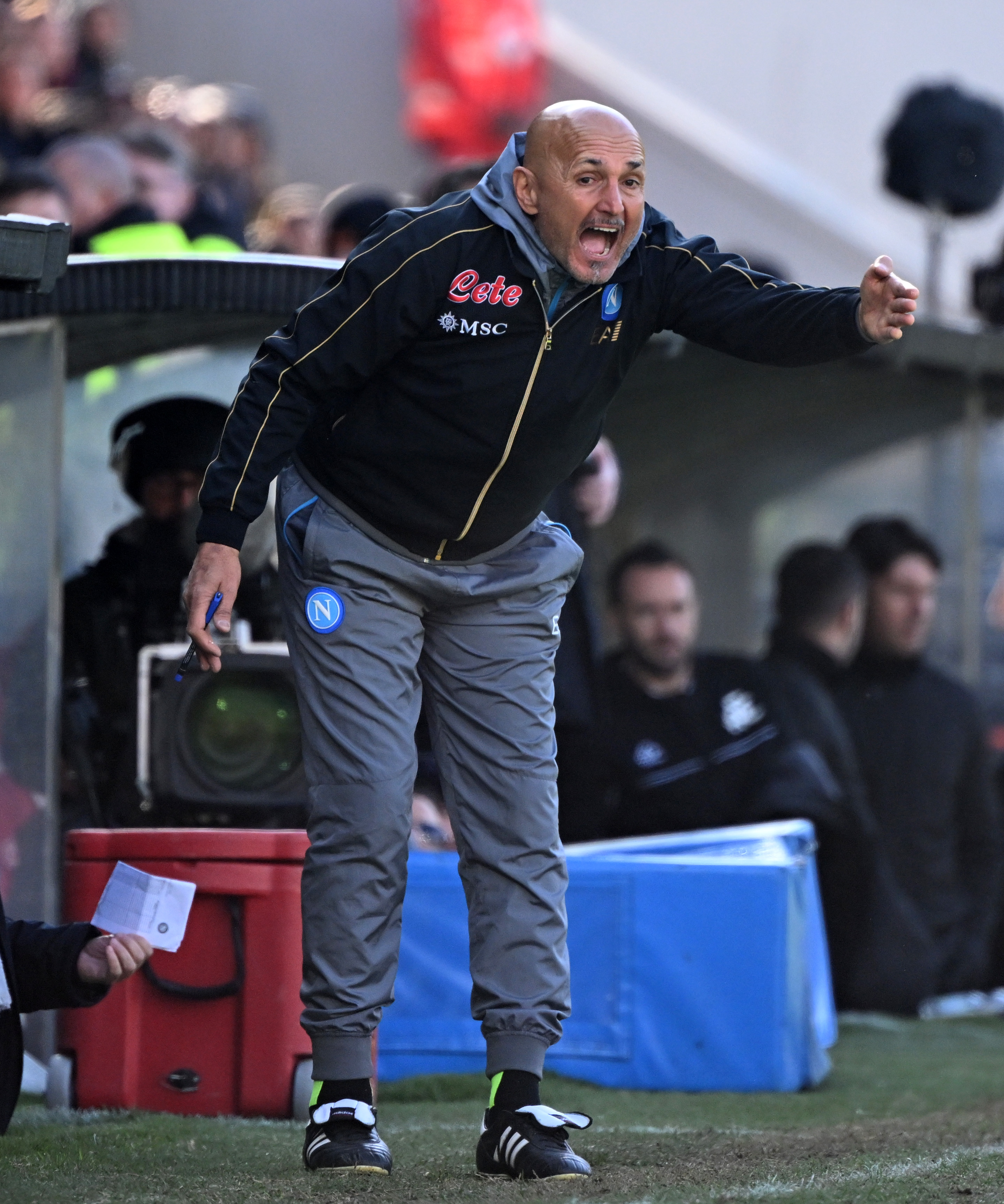 意甲那不勒斯胜拉齐奥,意甲第六轮那不勒斯vs斯皮齐亚