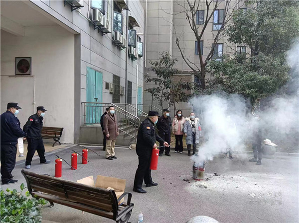 强化消防意识共筑平安社区,街道联合社区消防安全宣传活动
