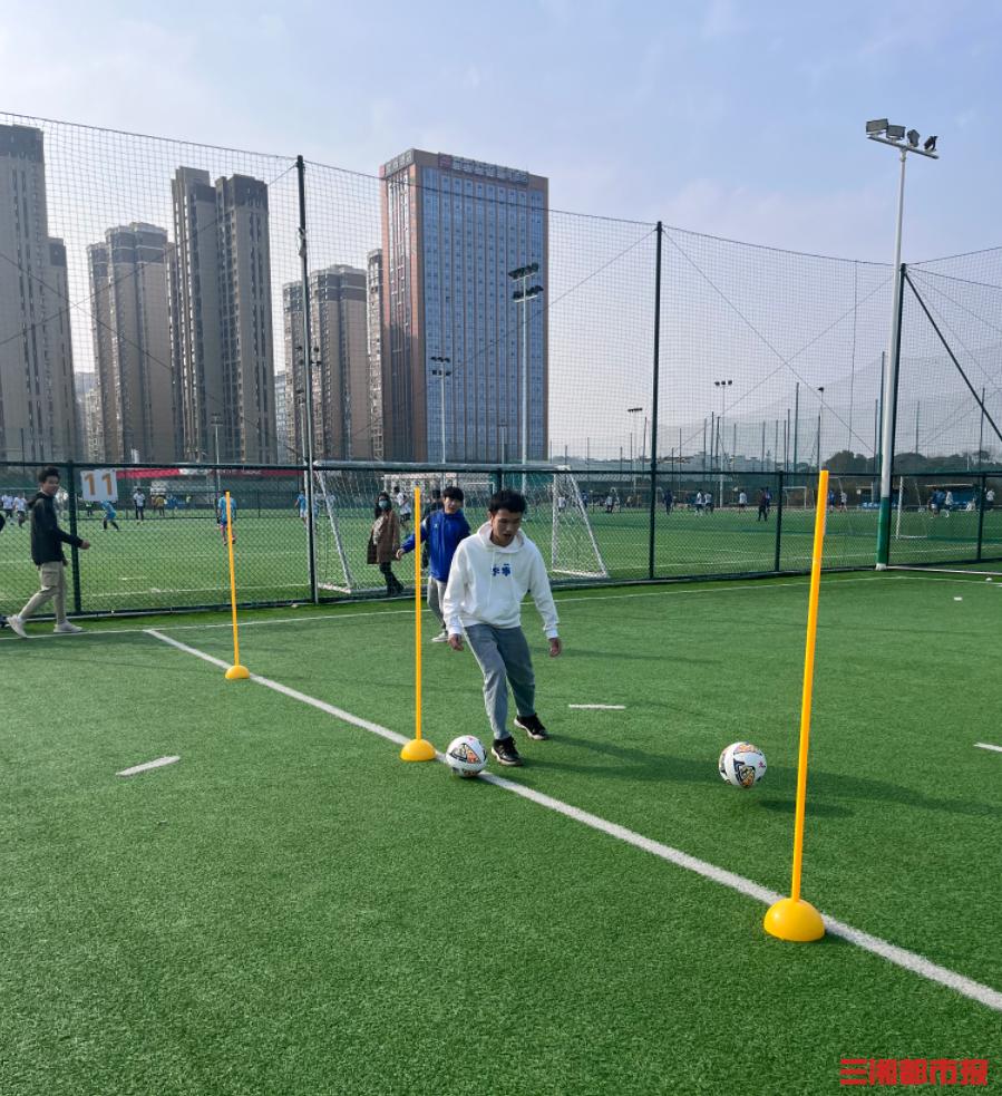 趣味运动会鼓舞人心视频,趣味十足的体育盛会