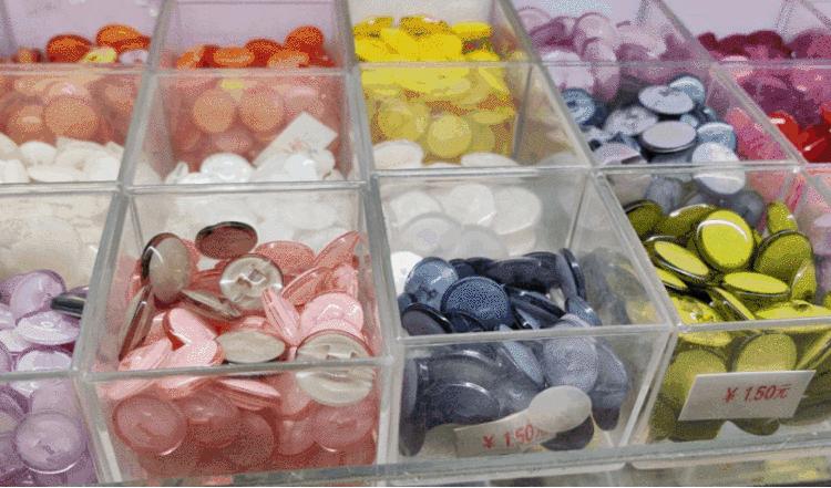 坚守上海人的持家有道，小小钮扣店开了40多年！阿姨妈妈说是“宝库”，主动多付钱希望能一直开下去|魔都宝藏小店⑦