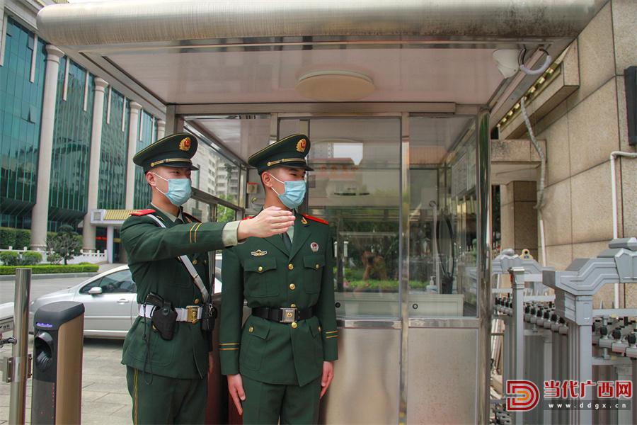 新兵接哨仪式图片,新兵接枪仪式打靶训练