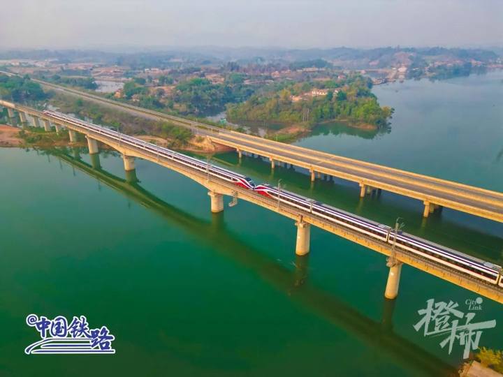 云南去老挝火车票怎么订,云南到老挝高铁在哪订票