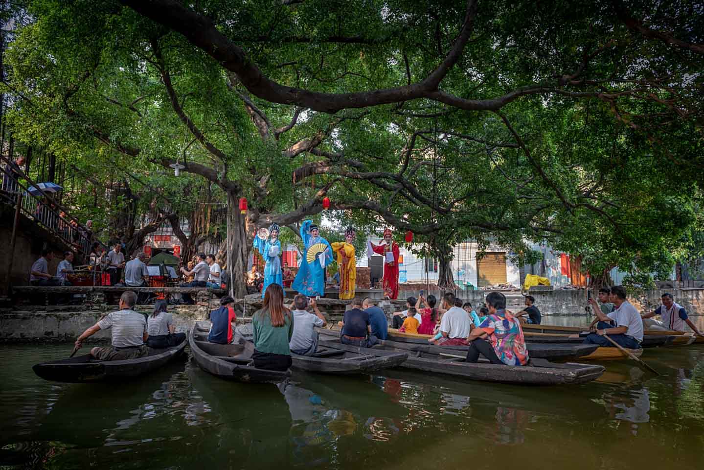 从“南方”到“新南方”：广东文学两千年