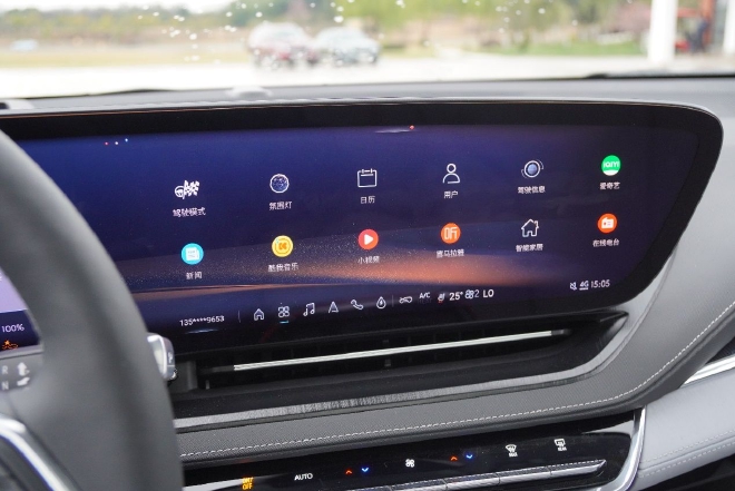燃油车初次体验新能源车感受,燃油版混动版驾驶体验