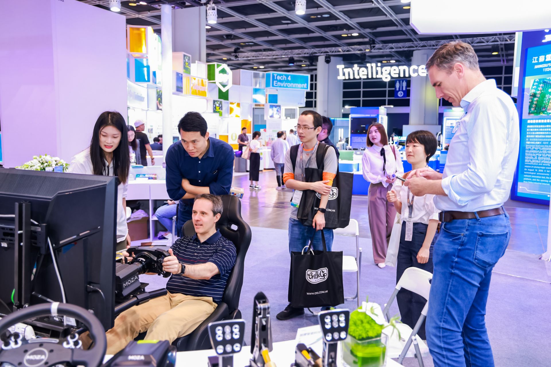 “圳”实力上线！深圳展团香港国际创科展收获颇丰