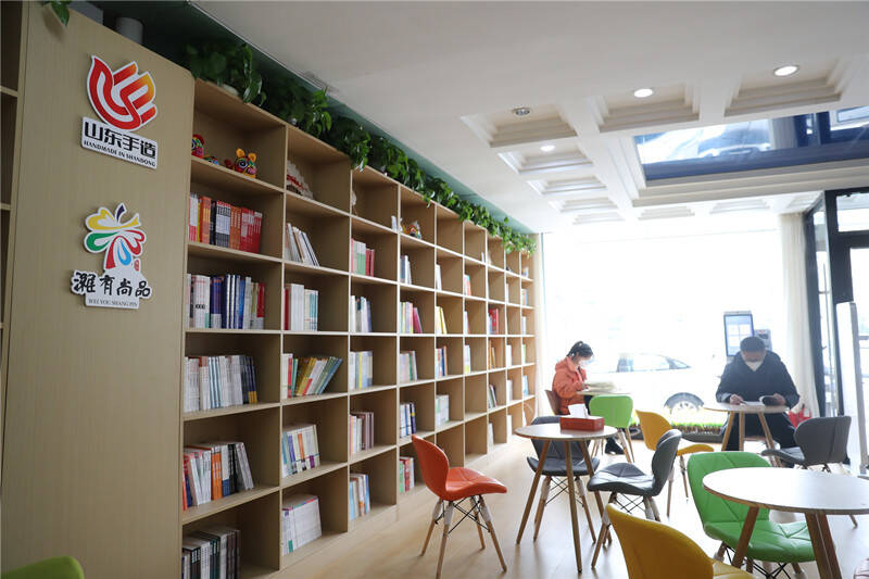 潍坊高新区：老手艺“非”同凡响新手造“潮”出时尚