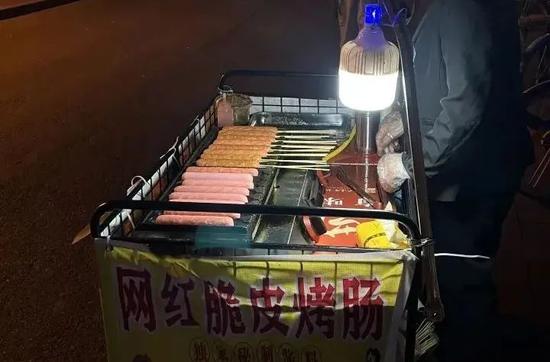 杭州摆摊一个月能挣多少,杭州摆摊一晚赚9000