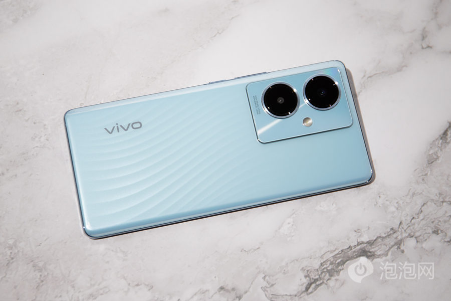 vivoy78直面屏手机值得买吗,vivoy78+256g值得拥有吗