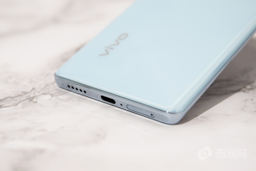 vivoy78直面屏手机值得买吗,vivoy78+256g值得拥有吗