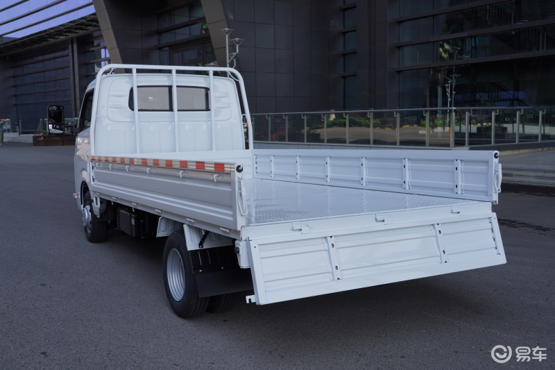 五菱龙卡评测,五菱龙卡体验